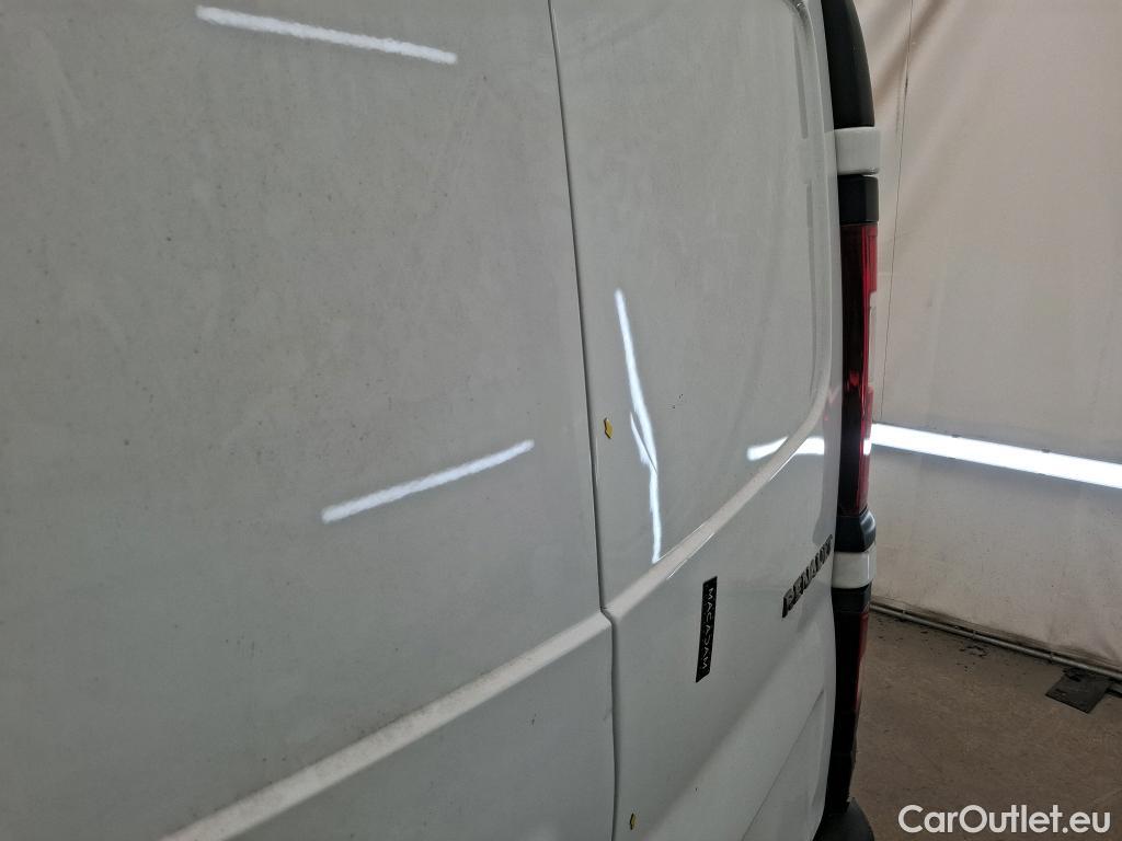  Renault  Trafic  III Fourgon L2H1 3T Confort 2.0 dCi 130CV BVM6 E6d #75