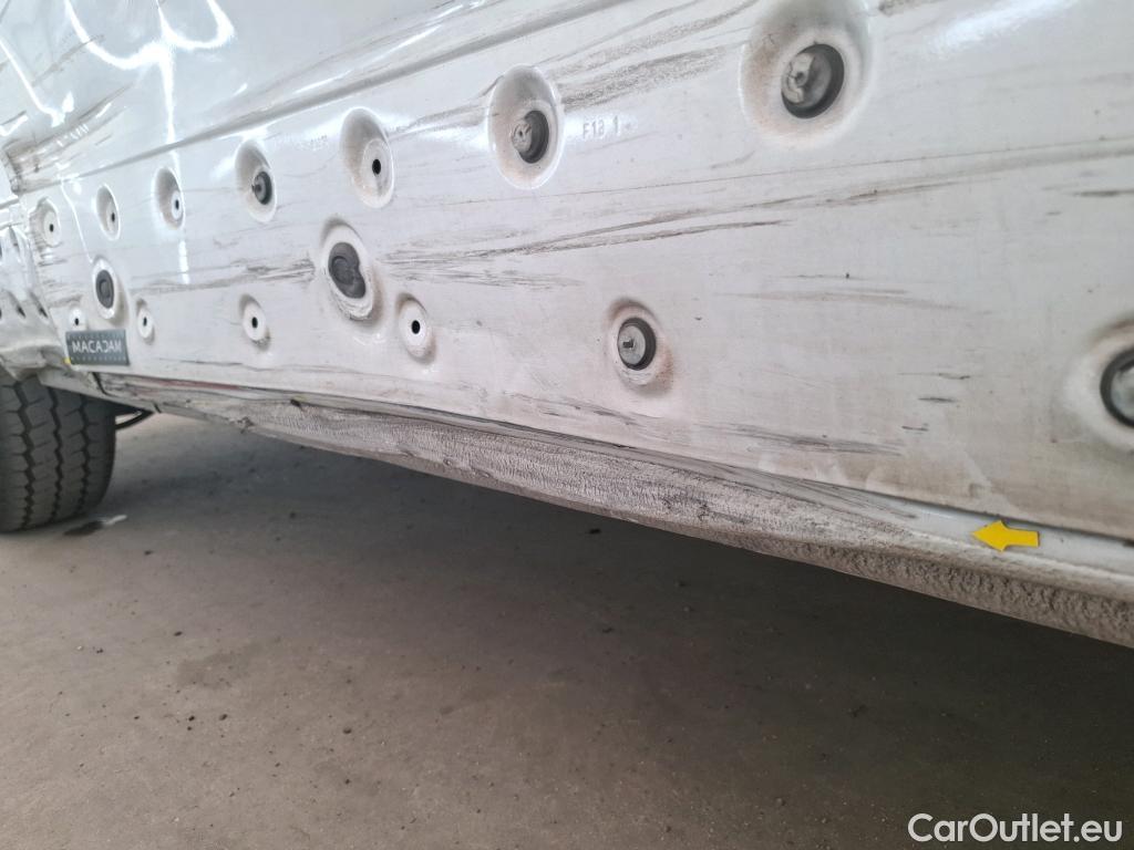 Renault  Trafic  III Fourgon L2H1 3T Confort 2.0 dCi 130CV BVM6 E6d #53