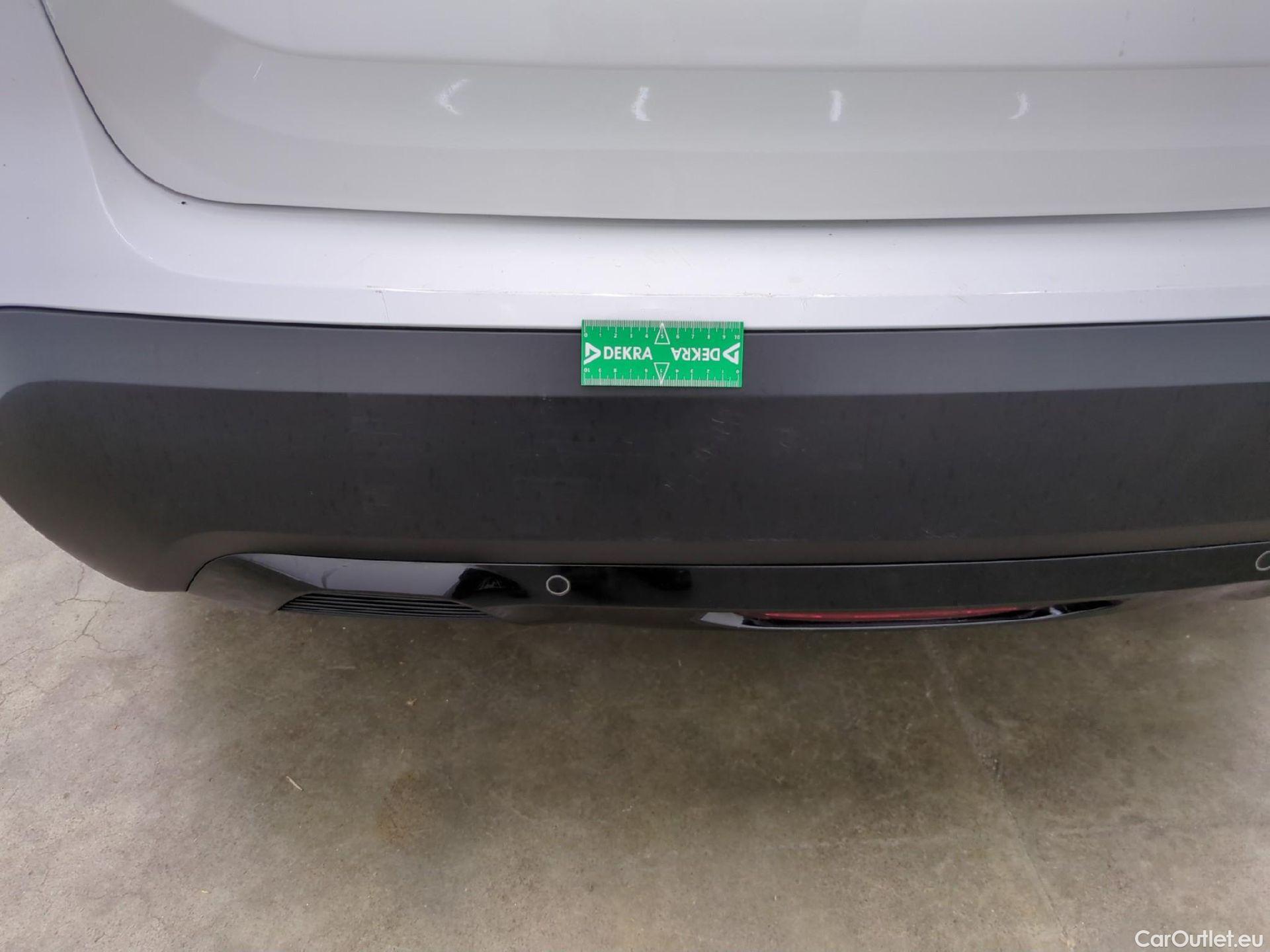  Citroen  C4  Berline Feel Nav Business R 1.5 BlueHDI 130CV BVA8 E6d #27