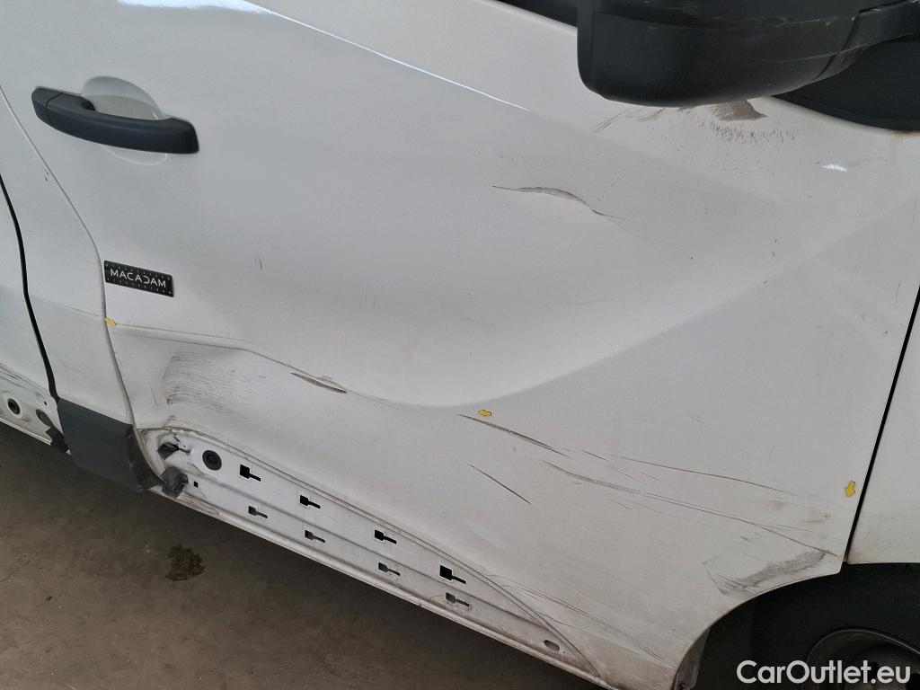  Renault  Trafic  III Fourgon L2H1 3T Confort 2.0 dCi 130CV BVM6 E6d #47