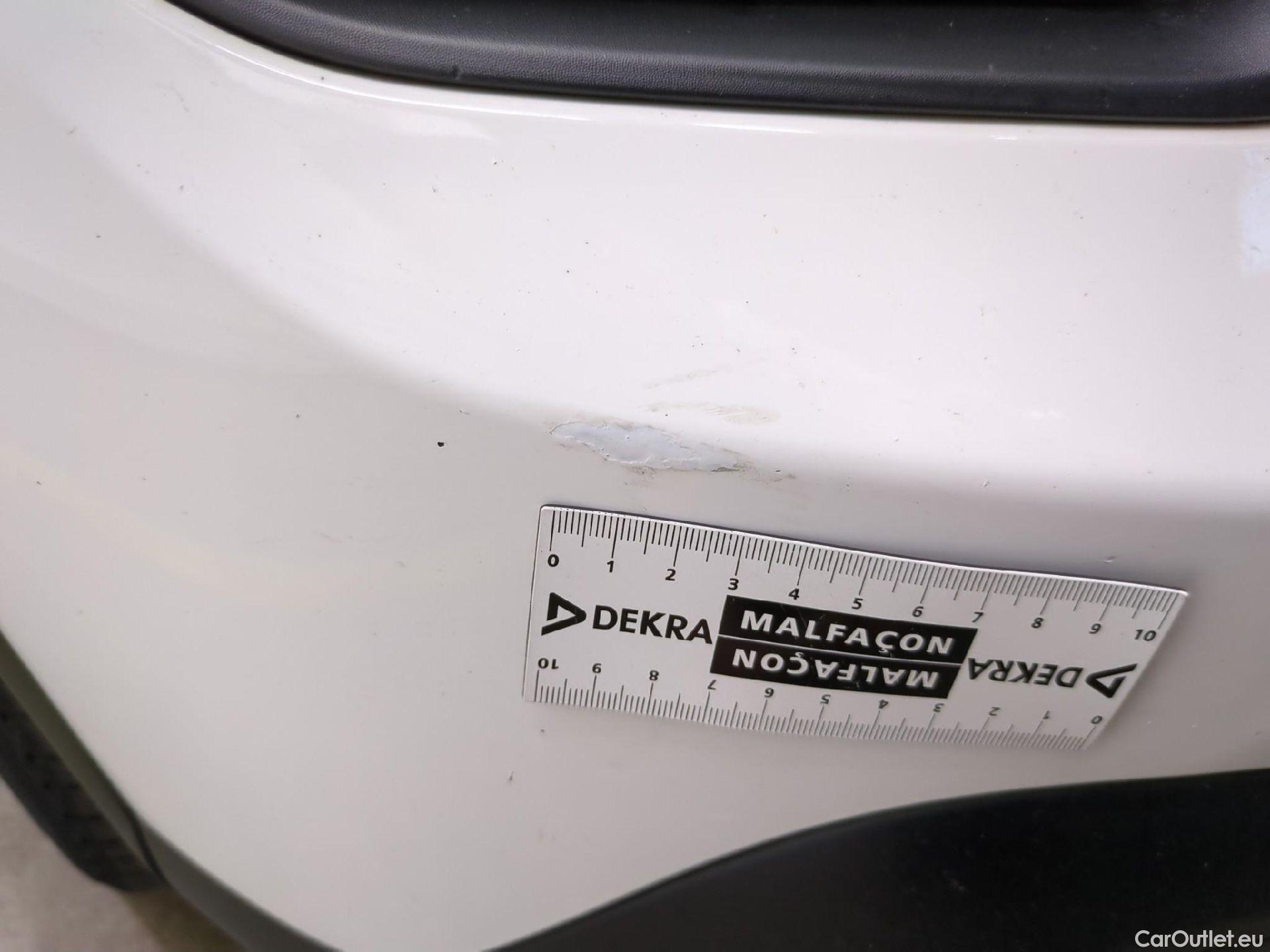  Citroen  C4  Berline Feel Nav Business R 1.5 BlueHDI 130CV BVA8 E6d #16