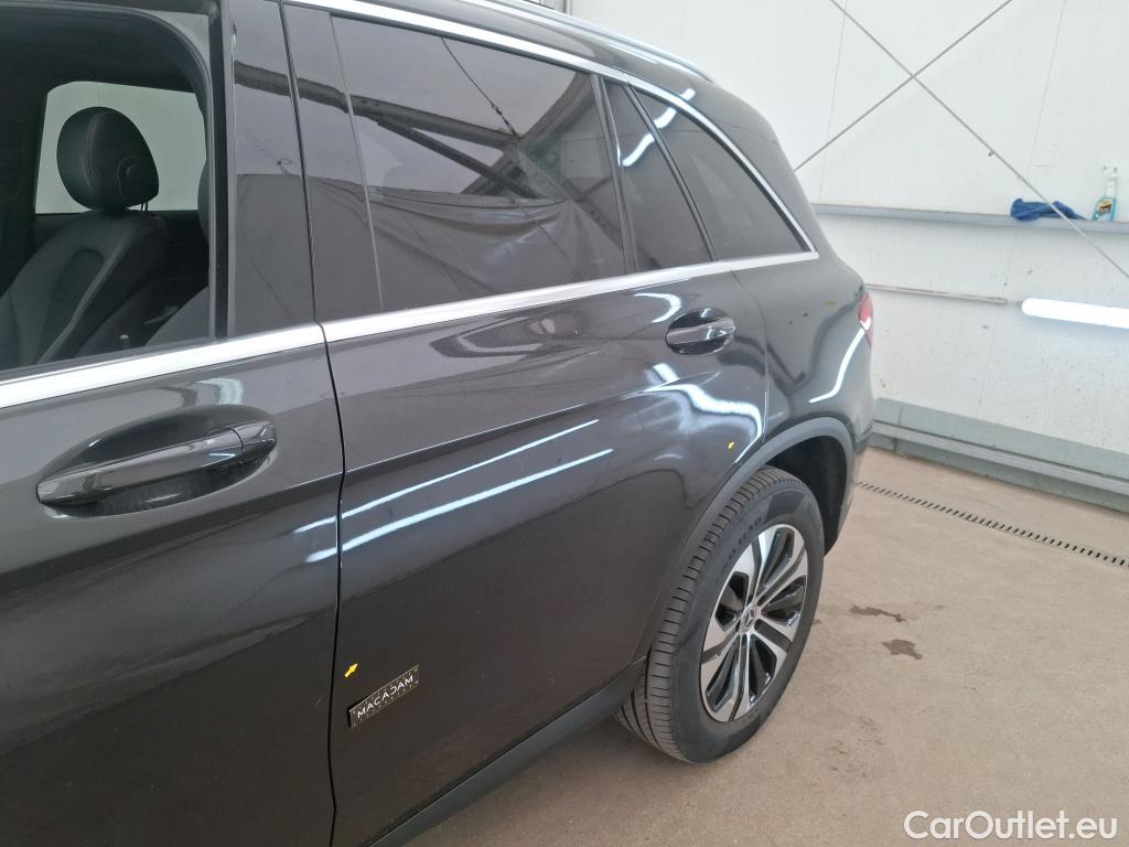  Mercedes  G-Klasee MERCEDES-BENZ GLC / 2019 / 5P / SUV 2.0 GLC 300 E BUSINESS LINE 4MATIC #10