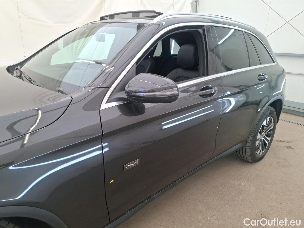  Mercedes  G-Klasee MERCEDES-BENZ GLC / 2019 / 5P / SUV 2.0 GLC 300 E BUSINESS LINE 4MATIC #1