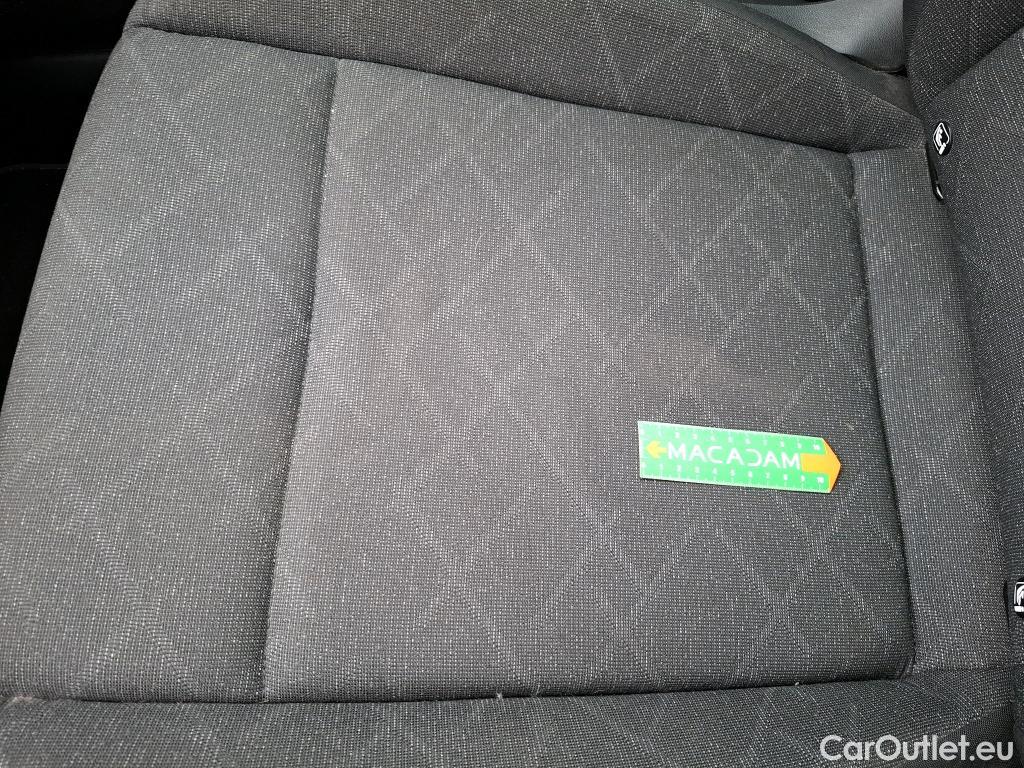  Volkswagen  Golf  VOLKSWAGEN / 2020 / 5P / Berline 1.5 eTSI OPF 130 DSG7 Life Busi #11