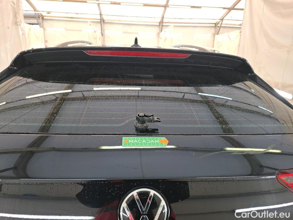  Volkswagen  Golf  VOLKSWAGEN SW / 2020 / 5P / Break 1.5 eTSI OPF 130 DSG7 Life Business #65