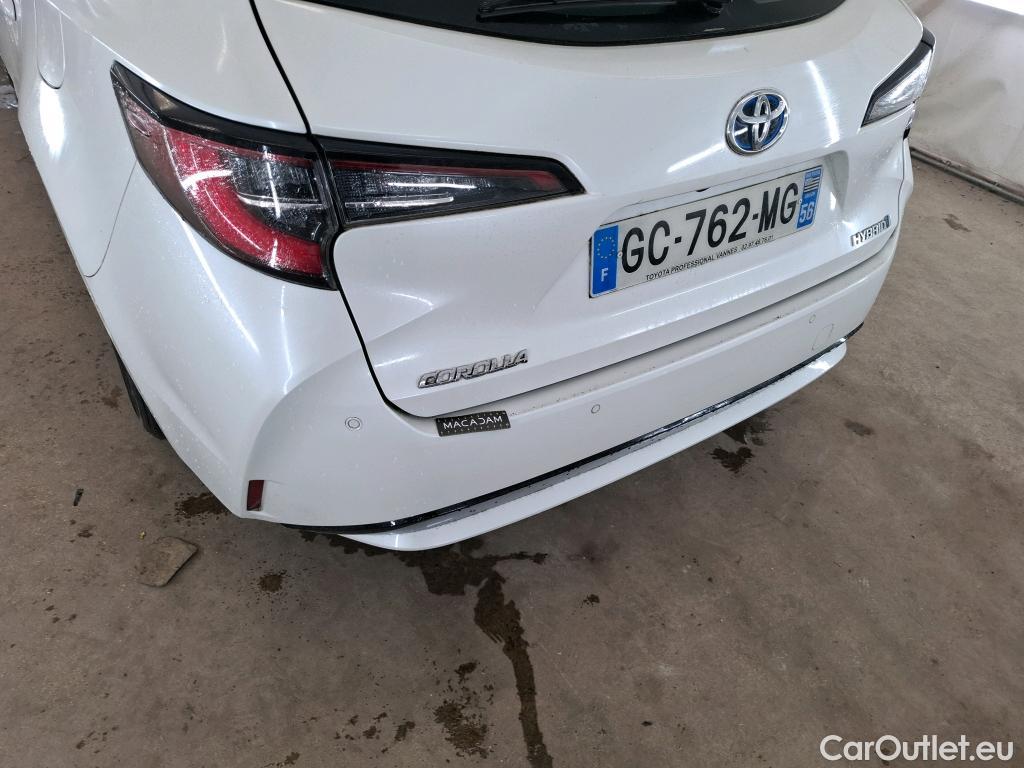  Toyota  Corolla TOYOTA  Touring Sports / 2018 / 5P / Break Hybride 122h Dynamic Business Stage Acad #31
