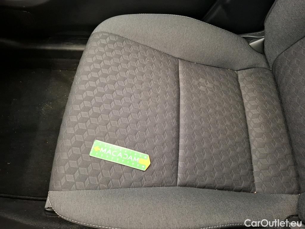  Toyota  Yaris TOYOTA  Hybride / 2019 / 5P / Berline Hybride 116h Design #25