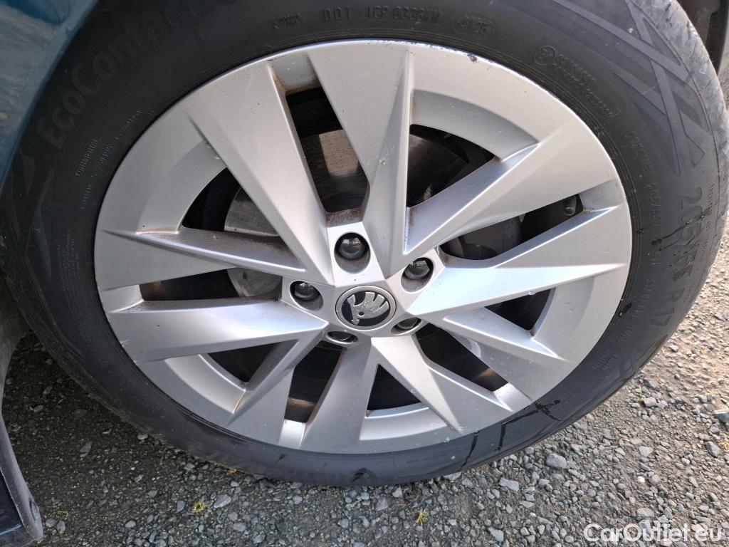  Skoda  Octavia  Break Business 2.0 TDI 150CV BVA7 E6d #25