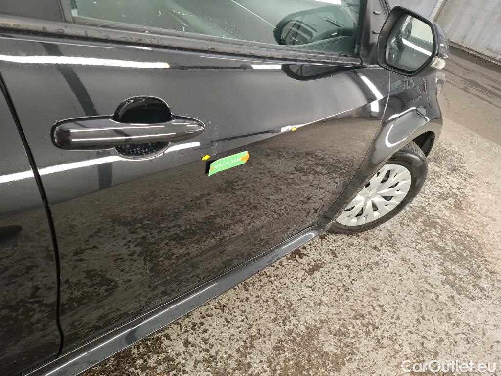  Toyota  Yaris TOYOTA  Hybride / 2019 / 5P / Berline Hybride 116h Dynamic Business Stage Acad #22