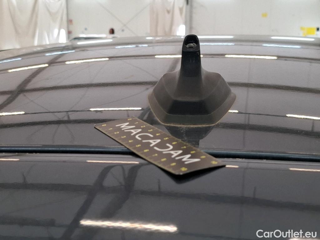  Renault  Zoe  Evolution 52kWh BVA #29