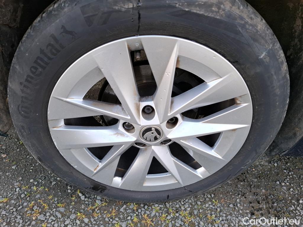  Skoda  Octavia  Break Business 2.0 TDI 150CV BVA7 E6d #4