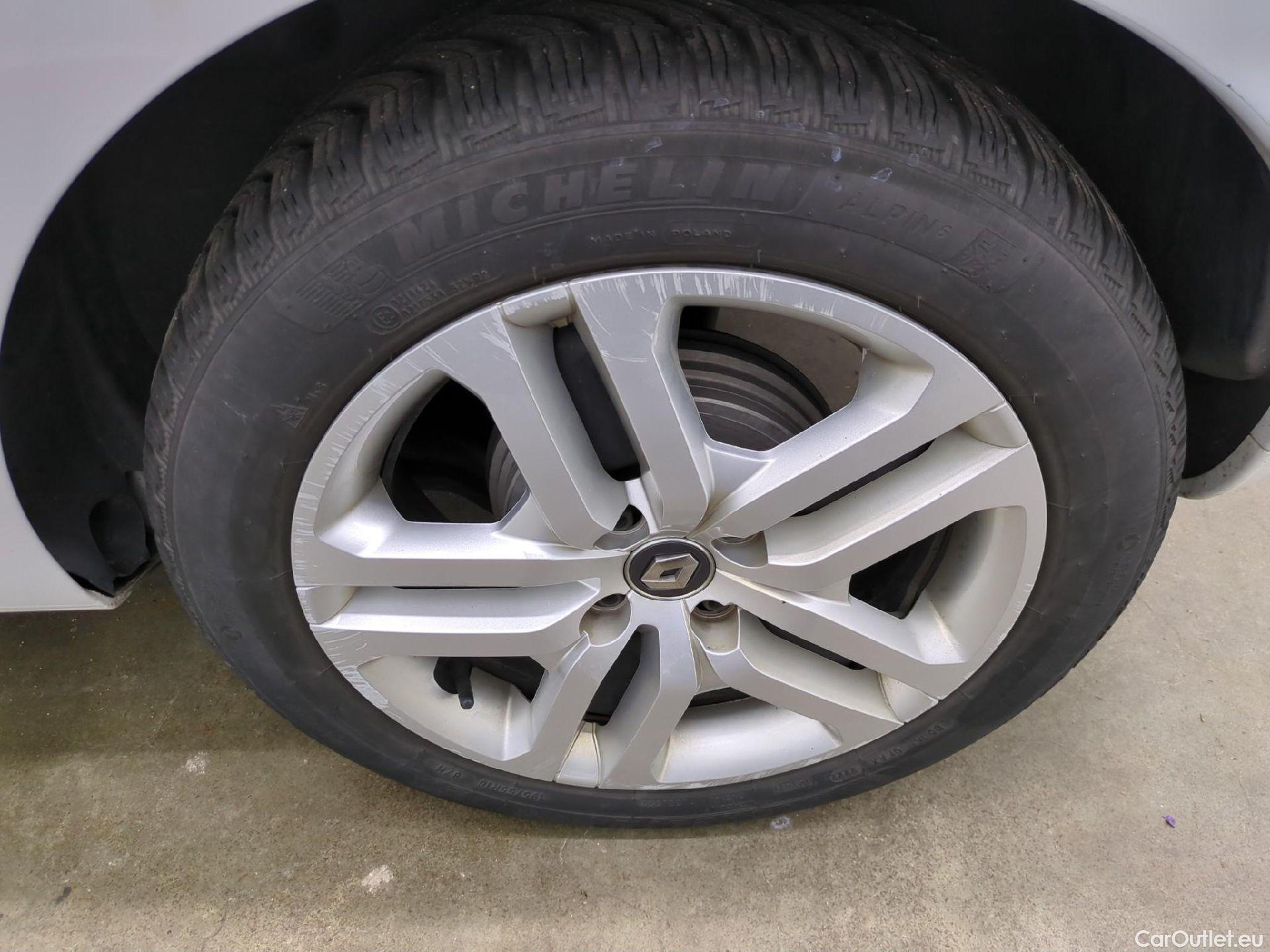  Renault  Clio  IV Business 0.9 TCe 90CV BVM5 E6 #7