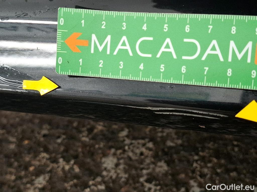  Toyota  Yaris TOYOTA  Hybride / 2019 / 5P / Berline Hybride 116h Dynamic Business Stage Acad #15