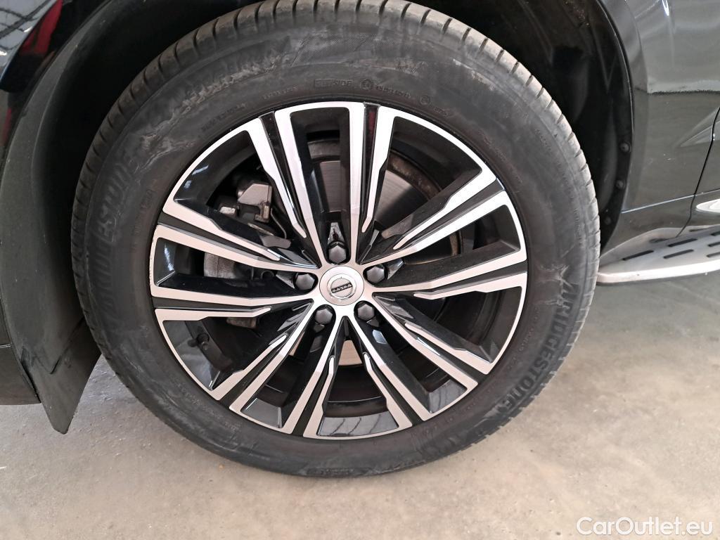  Volvo  XC60  Inscription Recharge Plug-In Hybrid AWD 2.0 255CV BVA8 #35
