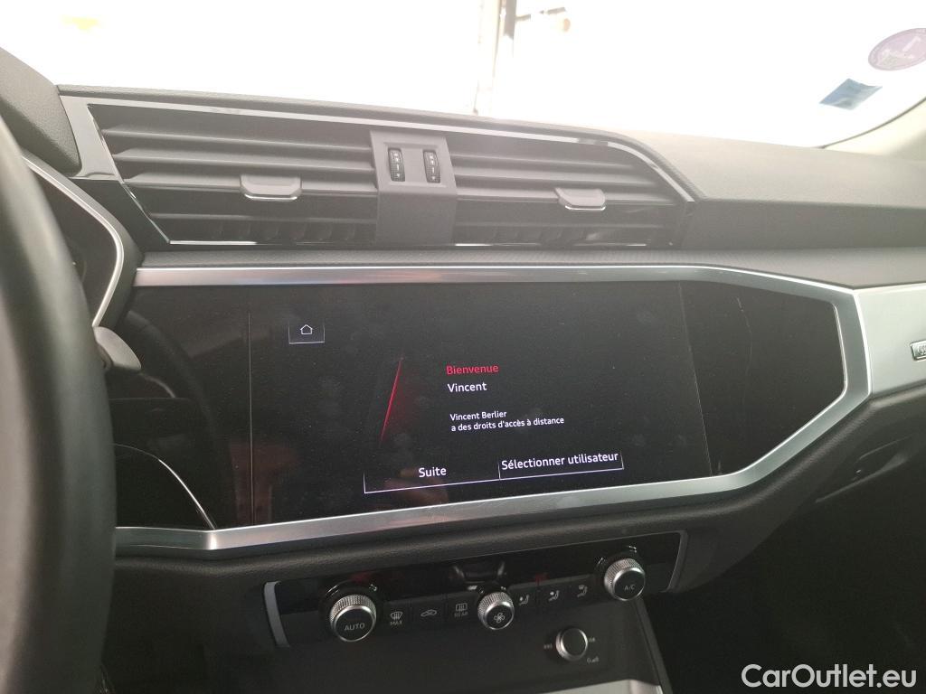  Audi  Q3 AUDI   2018  5P  SUV 35 TFSI 150 S TRONIC BUSINESS LINE #14