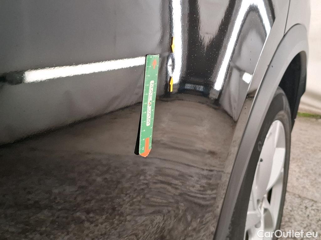  Citroen  C5 Aircross CITROEN  / 2022 / 5P / SUV Hybride rechargeable 225 e-EAT8 Feel #3