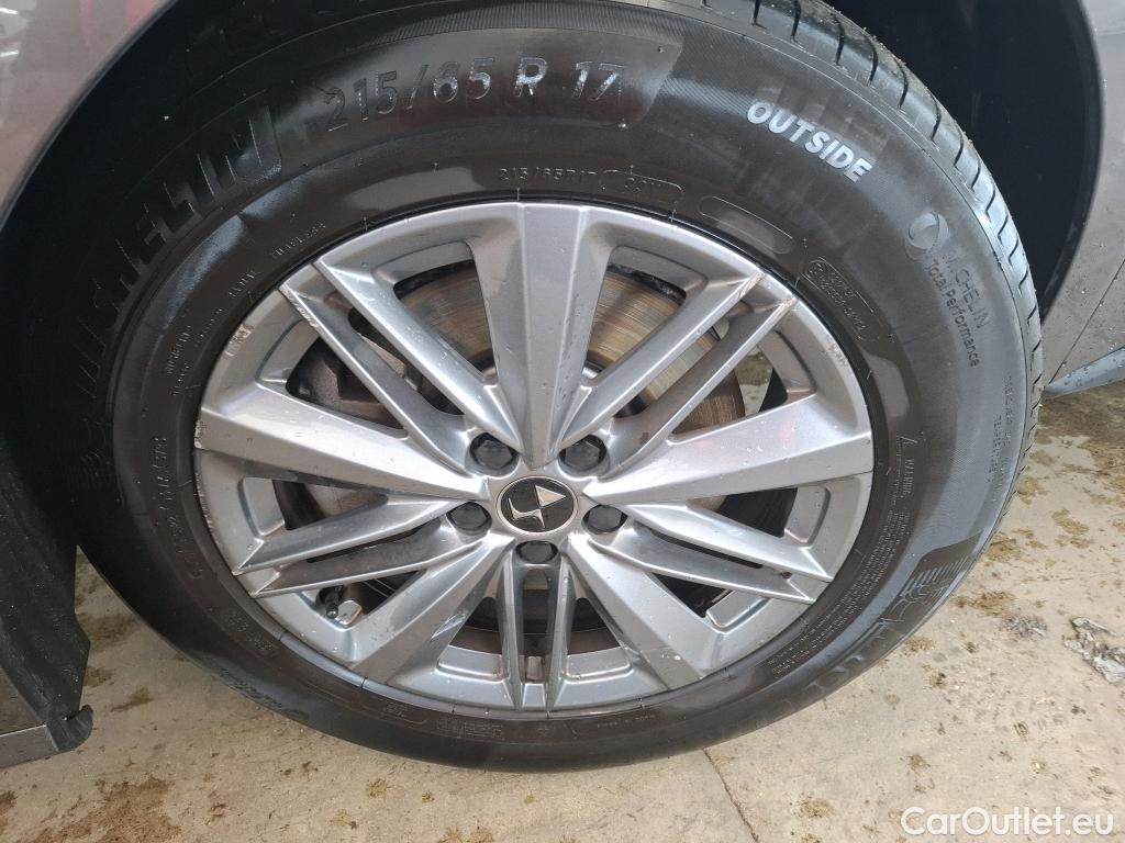  DS  DS4 DS DS 4 / 2021 / 5P / Berline E-TENSE 225 BASTILLE + AUTO #26
