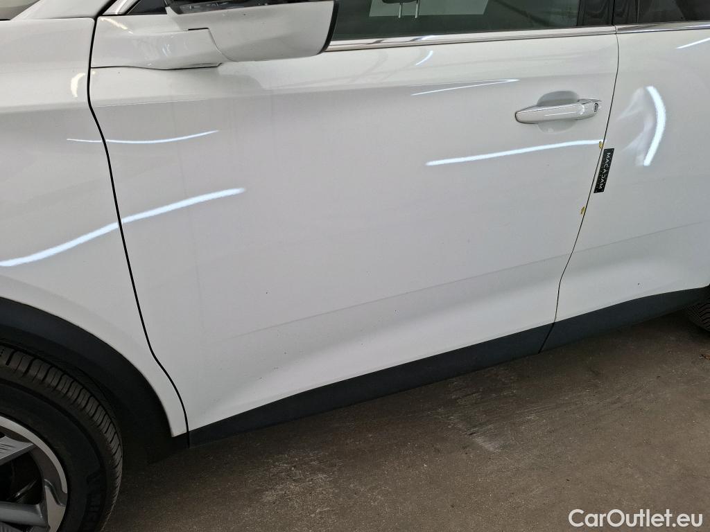  DS  DS7 DS DS 7 Crossback / 2017 / 5P / SUV E-TENSE 4x4 300 Business #3