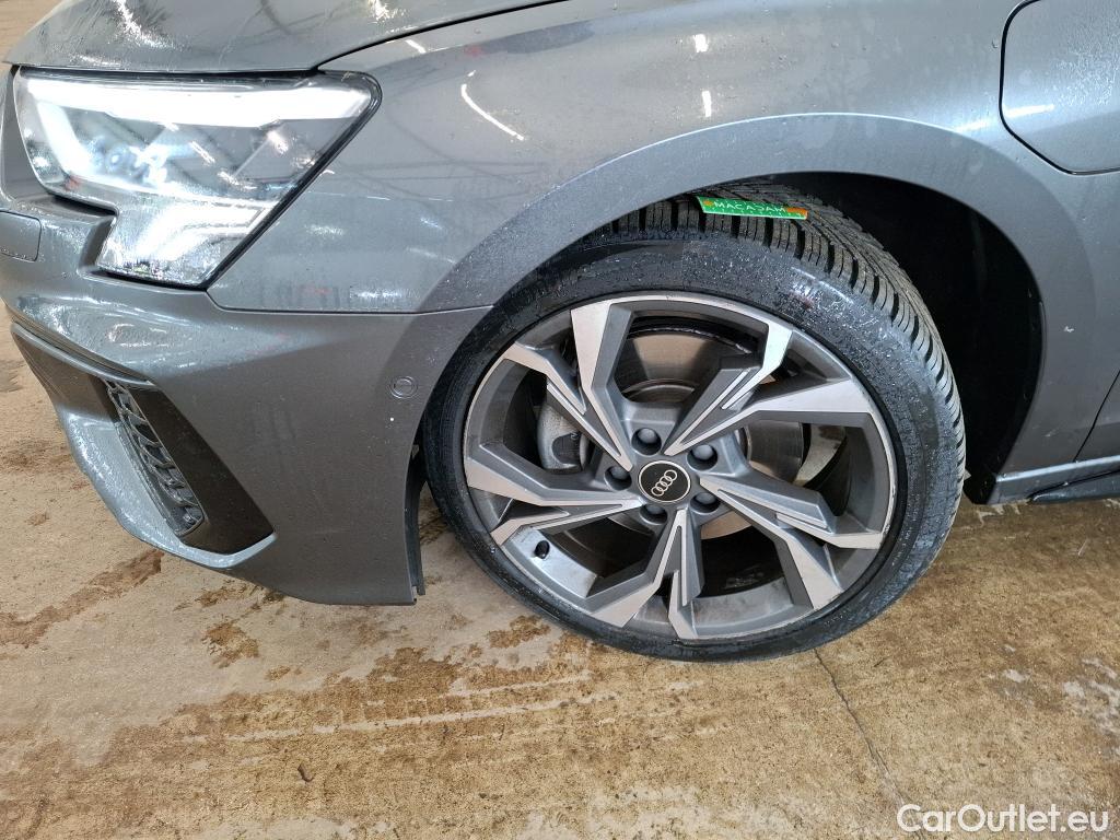  Audi  A3 AUDI  Sportback / 2020 / 5P / Berline 40 TFSI e 204 S Tronic S Line #14