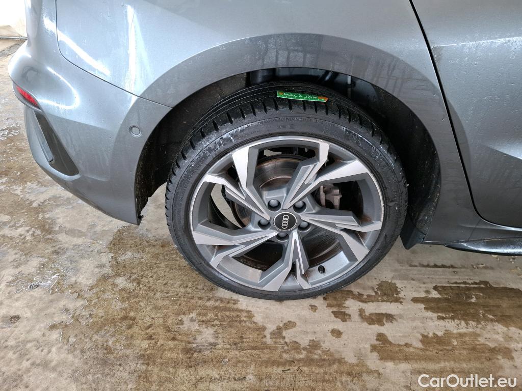  Audi  A3 AUDI  Sportback / 2020 / 5P / Berline 40 TFSI e 204 S Tronic S Line #12