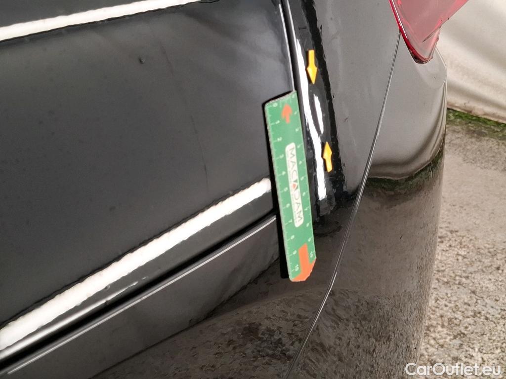  Citroen  C5 Aircross CITROEN  / 2022 / 5P / SUV Hybride rechargeable 225 e-EAT8 Feel #20