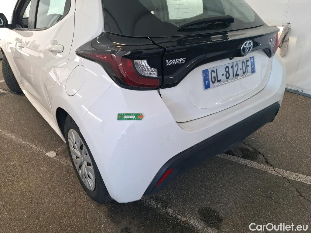  Toyota  Yaris TOYOTA  Hybride Affaires / 2019 / 5P / Berline 1.5 Hybride 116h Dynamic Business Affair #3