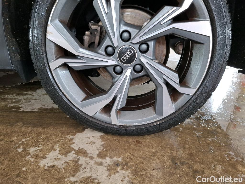  Audi  A3 AUDI  Sportback / 2020 / 5P / Berline 40 TFSI e 204 S Tronic S Line #40
