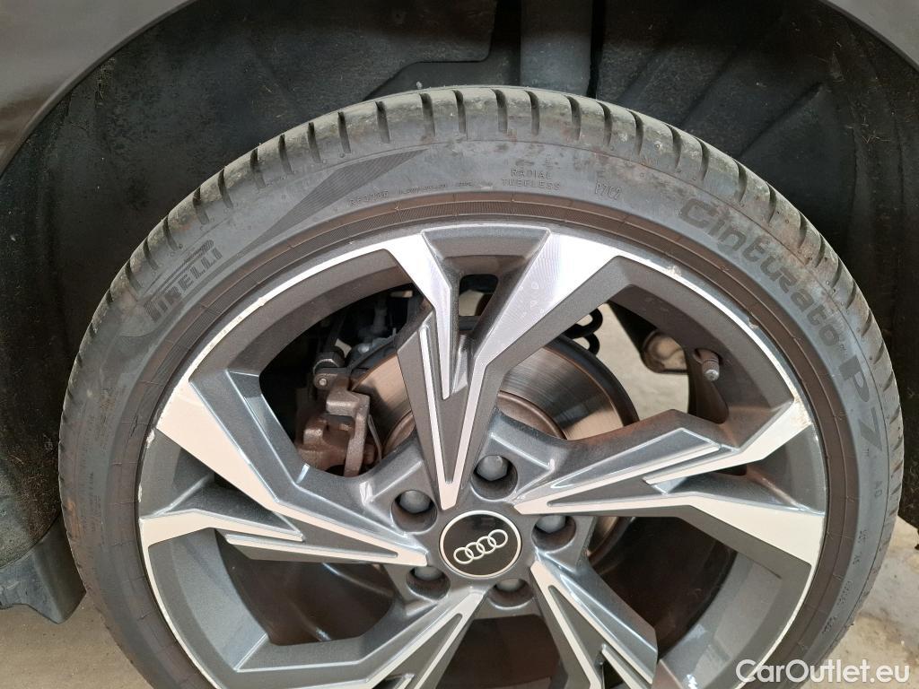  Audi  A3 AUDI  Sportback / 2020 / 5P / Berline 40 TFSI e 204 S Tronic Design Luxe #54