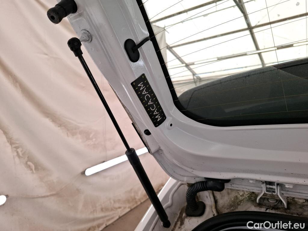  Peugeot  208  (e-) Active Business R 50kWh BVA / TRANSFO VP VF #96