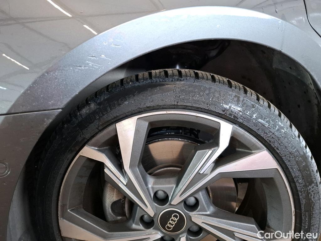  Audi  A3 AUDI  Sportback / 2020 / 5P / Berline 40 TFSI e 204 S Tronic S Line #41