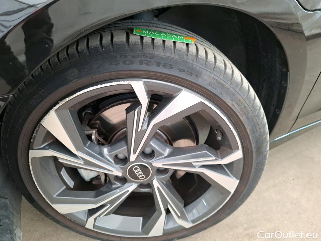  Audi  A3 AUDI  Sportback / 2020 / 5P / Berline 40 TFSI e 204 S Tronic Design Luxe #21