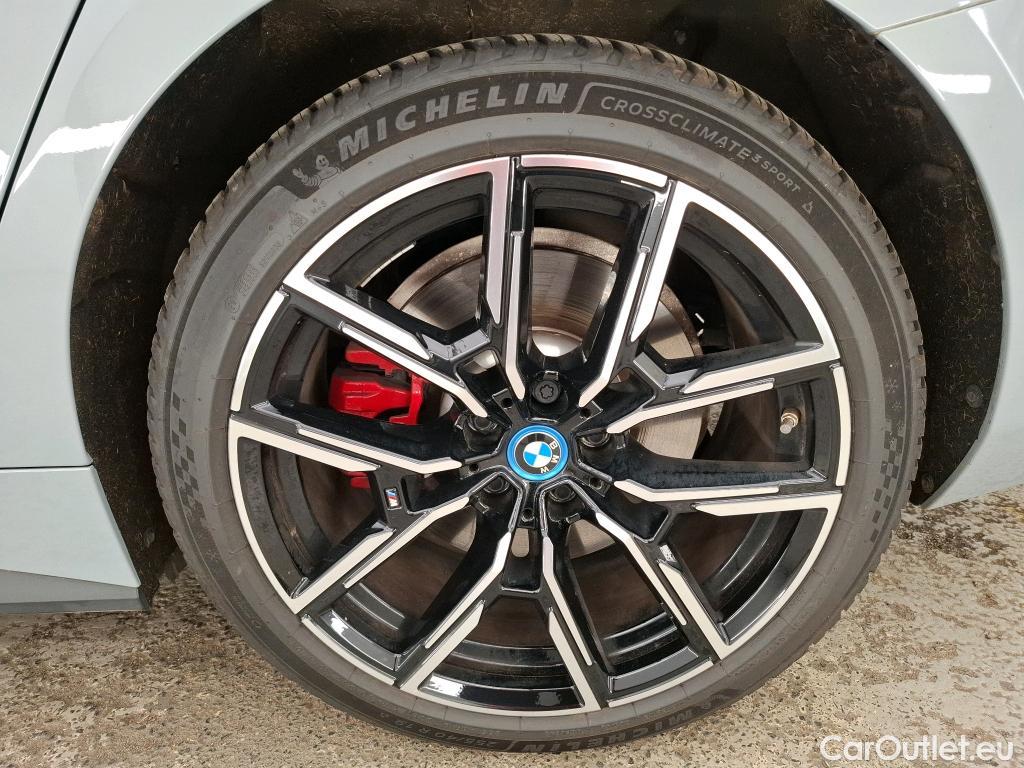  Bmw  Serie 4 Série i4 Gran Coupe 40 eDrive M Sport 83kWh BVA #9