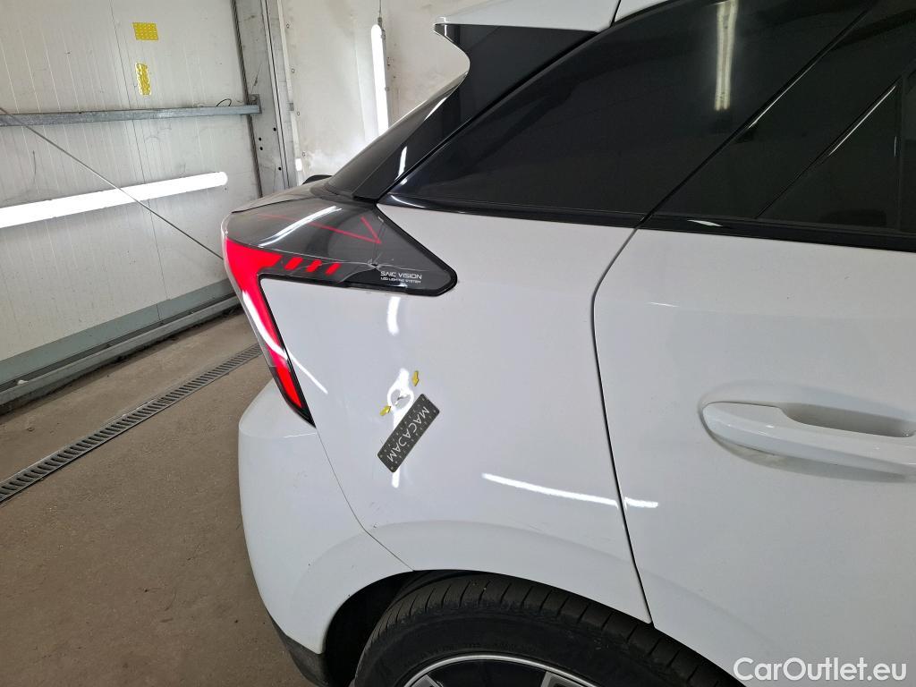  MG  4 MG MG / 2022 / 5P / Berline Luxury 6kWh 150kW #39