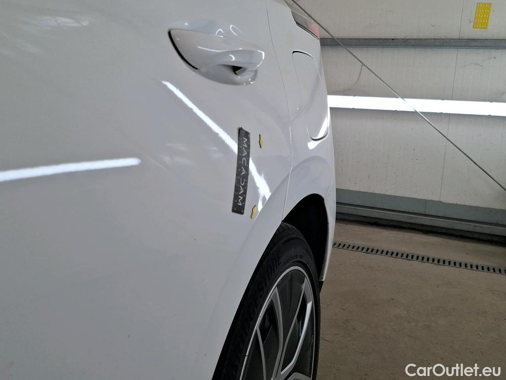  MG  4 MG MG / 2022 / 5P / Berline Luxury 6kWh 150kW #12