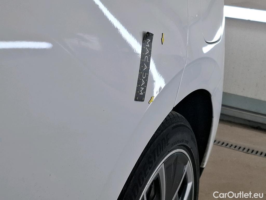  MG  4 MG MG / 2022 / 5P / Berline Luxury 6kWh 150kW #9