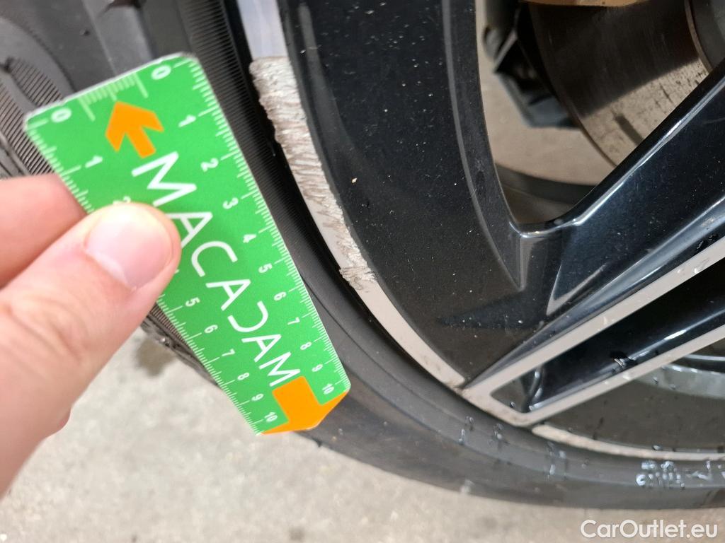  Mercedes  CLA-Klasse MERCEDES-BENZ CLA Coupe / 2019 / 4P / Coupé CLA 250 e AMG Line #11