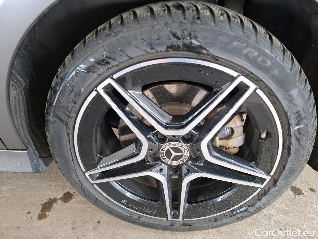  Mercedes  CLA-Klasse MERCEDES-BENZ CLA Coupe / 2019 / 4P / Coupé CLA 250 e AMG Line #6