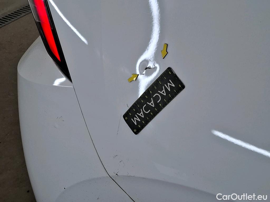  MG  4 MG MG / 2022 / 5P / Berline Luxury 6kWh 150kW #43