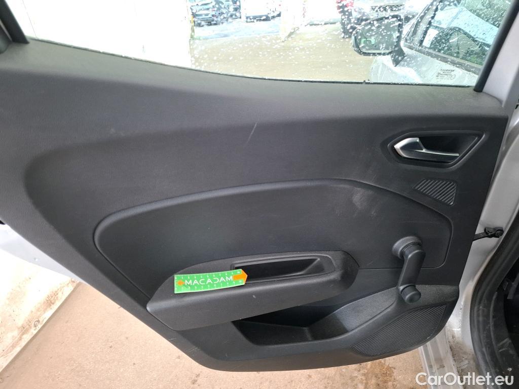  Renault  Clio  V Business 1.6 E-TECH Hybrid 140CV BVA6 E6d #27