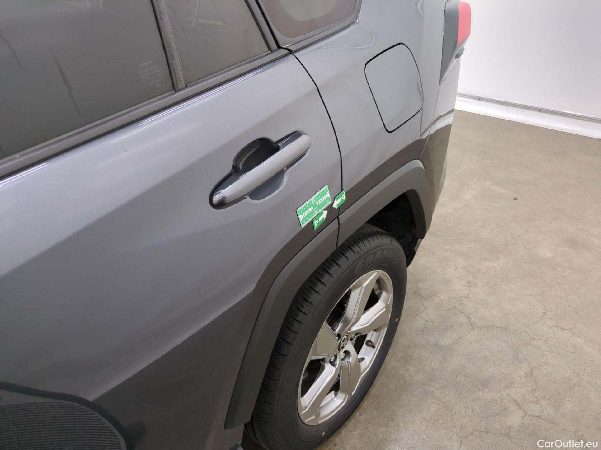  Toyota  RAV4 TOYOTA  Hybride / 2018 / 5P / SUV Hybride 2WD 218ch Dynamic #32