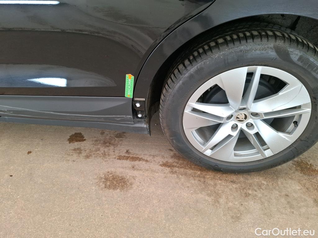  Skoda  ENYAQ  iV 60 Loft 180CV BVA #64