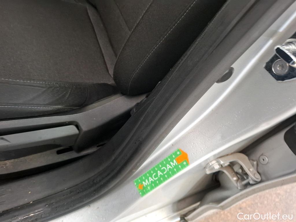  Renault  Clio  V Business 1.6 E-TECH Hybrid 140CV BVA6 E6d #25