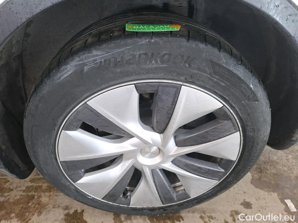  Tesla  Model Y TESLA  / 2020 / 5P / SUV Grand Autonomie Dual Motor AWD #16