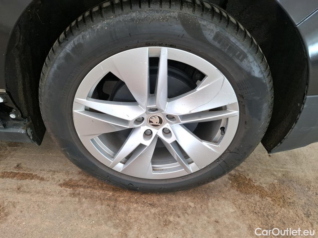  Skoda  ENYAQ  iV 60 Loft 180CV BVA #45