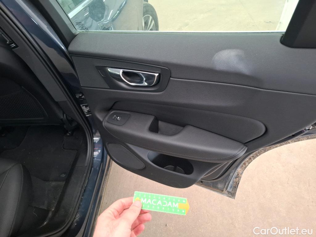  Volvo  XC60 VOLVO  / 2021 / 5P / SUV Recharge T6 350 Geartro Inscription Busi #13