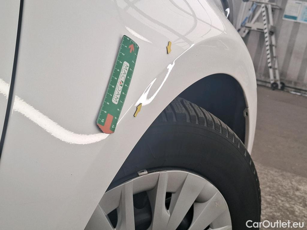  Toyota  Yaris TOYOTA  Hybride / 2019 / 5P / Berline Hybride 116h Dynamic Business Stage Acad #12