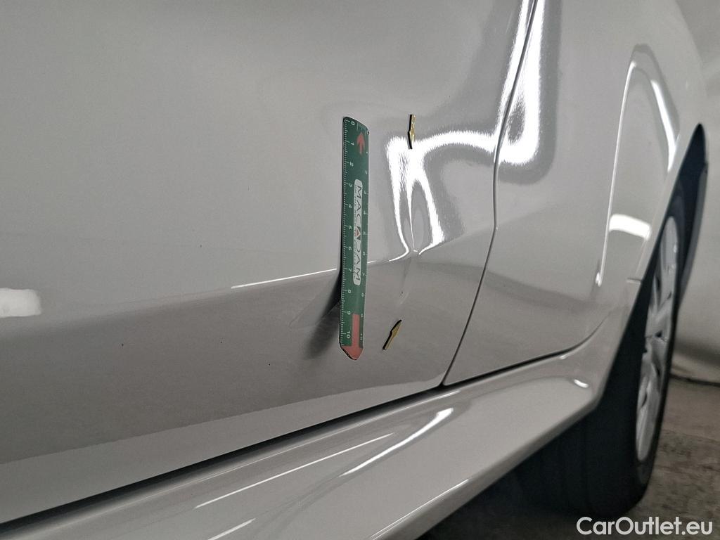  Toyota  Yaris TOYOTA  Hybride / 2019 / 5P / Berline Hybride 116h Dynamic Business Stage Acad #8