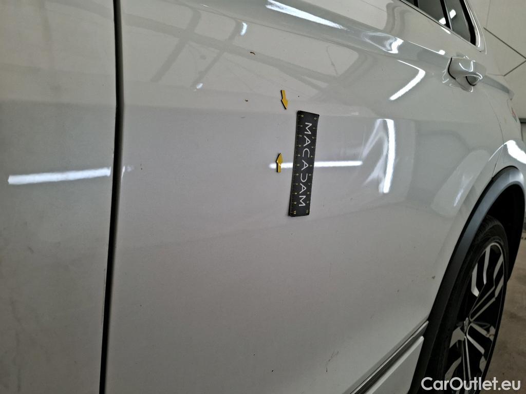  Volkswagen  Tiguan VOLKSWAGEN  / 2020 / 5P / SUV 1.4 eHybrid 245 DSG6 R-Line #14