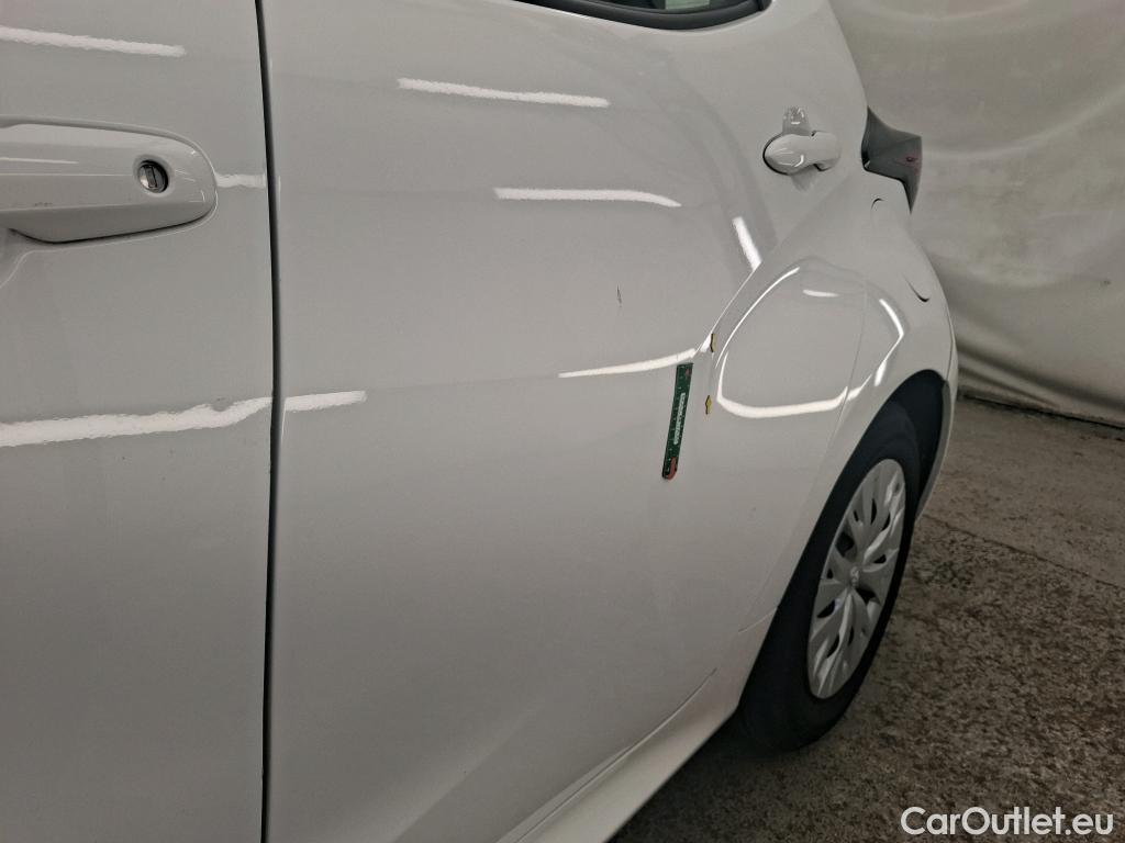  Toyota  Yaris TOYOTA  Hybride / 2019 / 5P / Berline Hybride 116h Dynamic Business Stage Acad #20