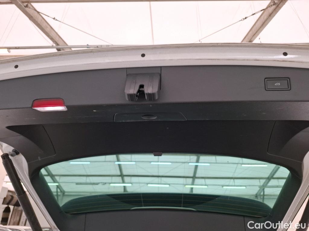  Volkswagen  Tiguan VOLKSWAGEN  / 2020 / 5P / SUV 1.4 eHybrid 245 DSG6 R-Line #11
